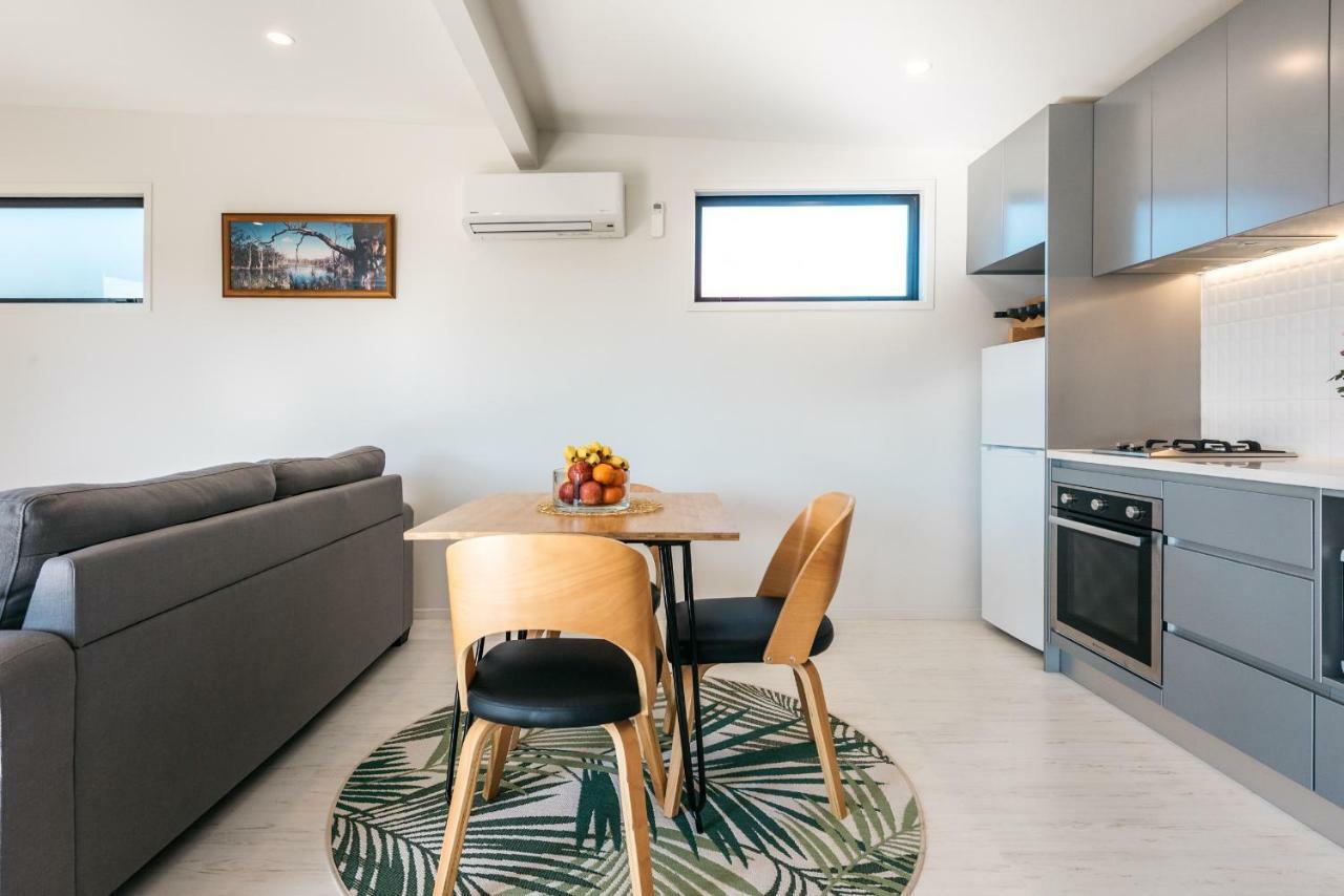Guesthouse On Queens Oneroa المظهر الخارجي الصورة